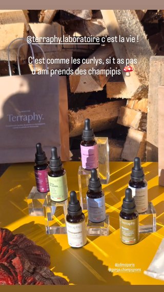 Valérie | Comment j'ai cru devenir folle à la ménopause ! — Instagram